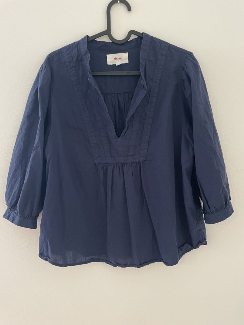 Xirena Jules style blouse Navy, 100% cotton, Euro summer